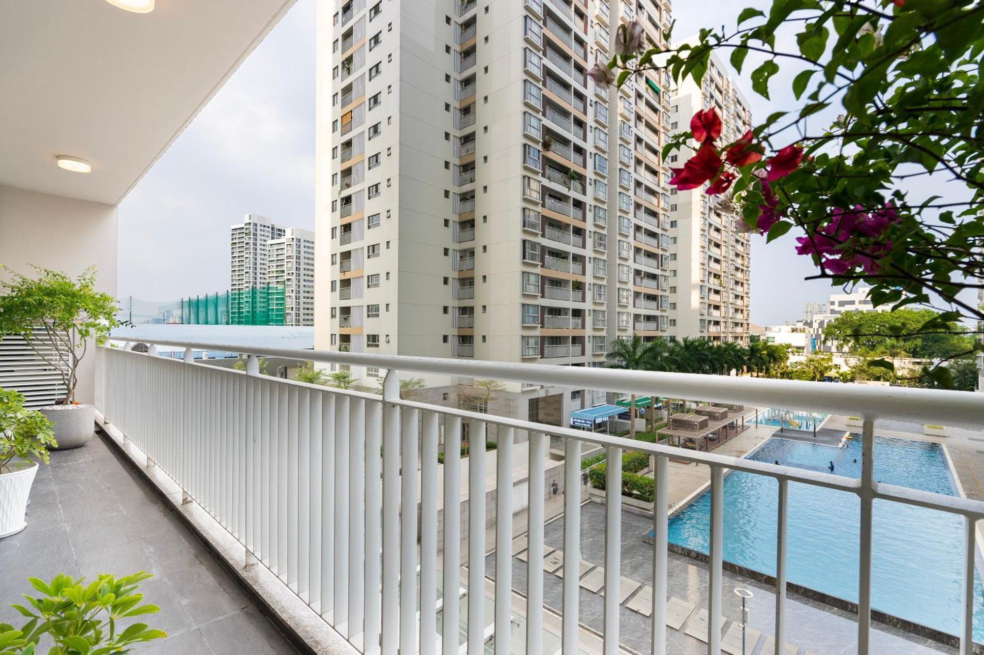 Scenic Valley Serviced Apartment Ho-Chi-Minh-Stadt Exterior foto
